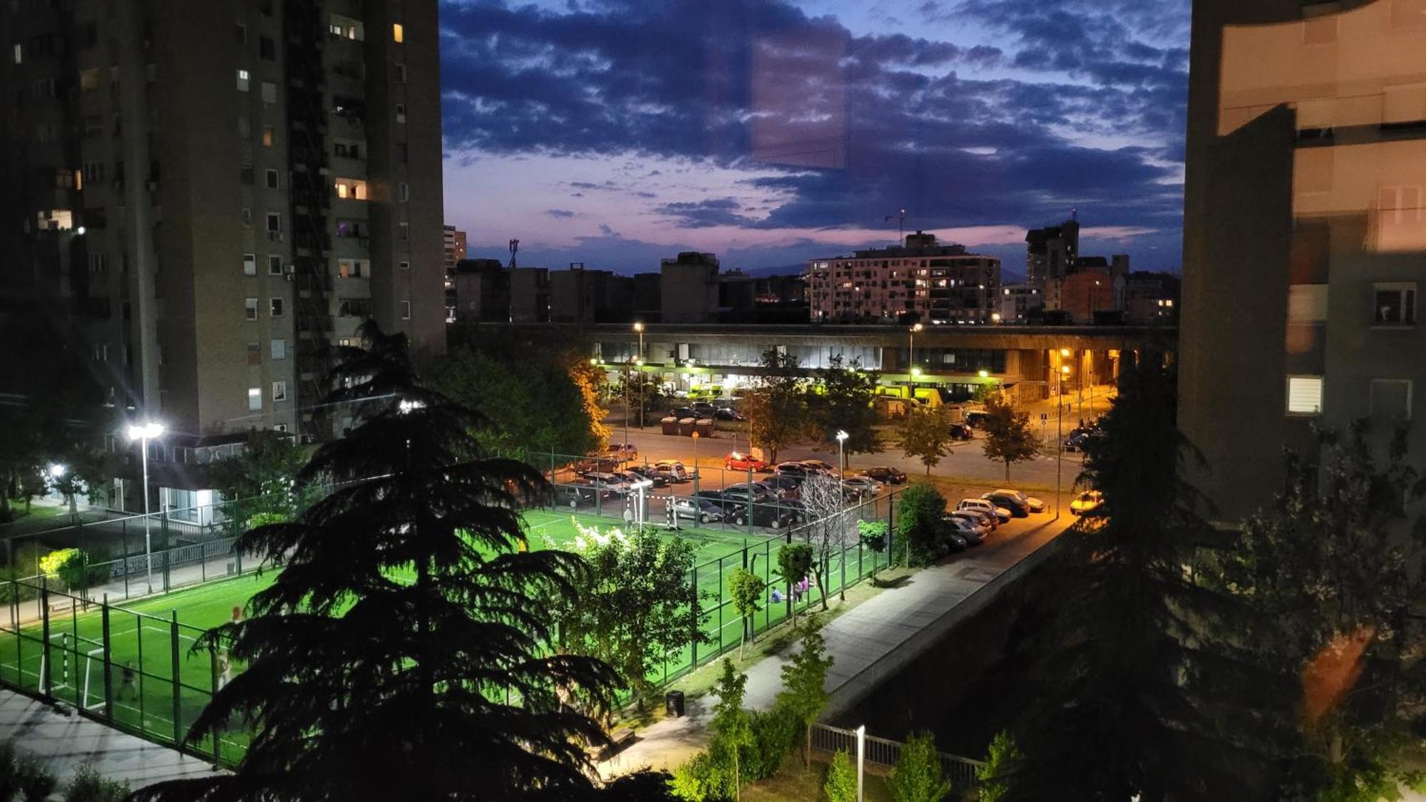 Soleil Central Apartments Escópia Exterior foto